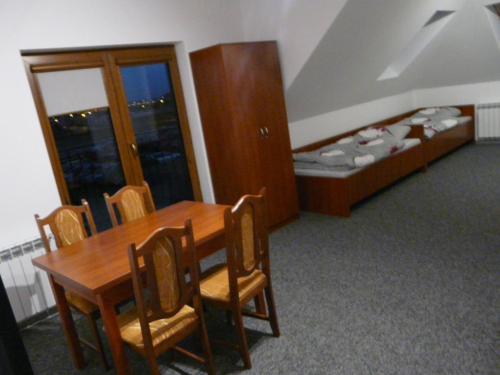Noclegi Darex Pyrzowice Exterior foto