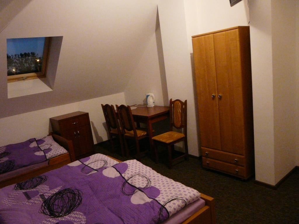 Noclegi Darex Pyrzowice Exterior foto